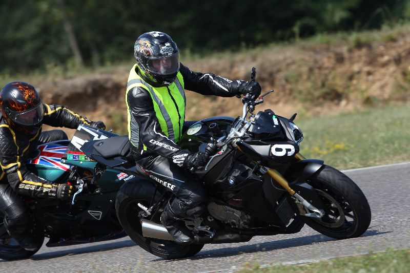 Archiv-2018/44 06.08.2018 Dunlop Moto Ride and Test Day  ADR/Strassenfahrer-Sportfahrer grün/9